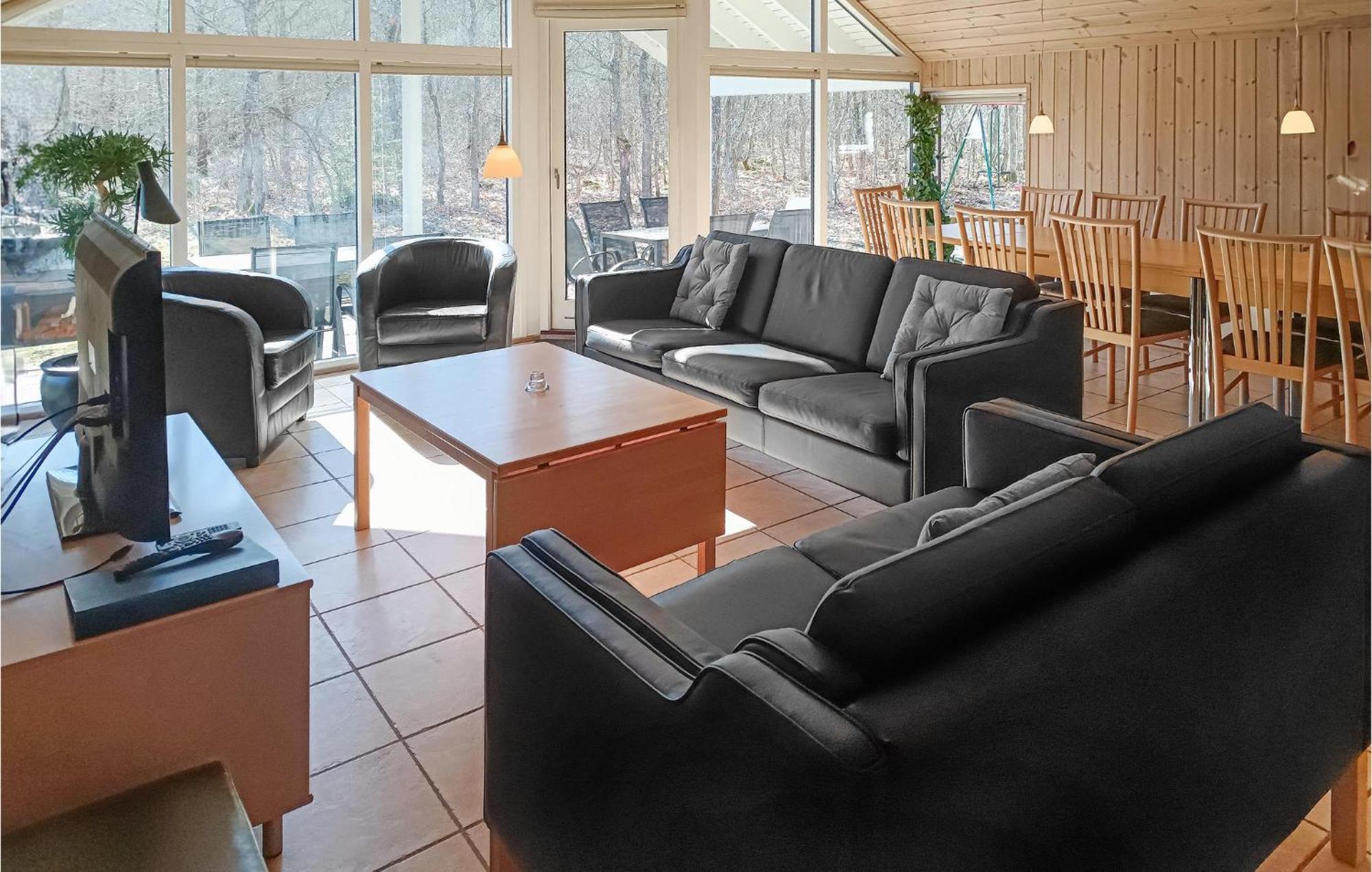 Beautiful Home In Koepingsvik With Kitchen מראה חיצוני תמונה