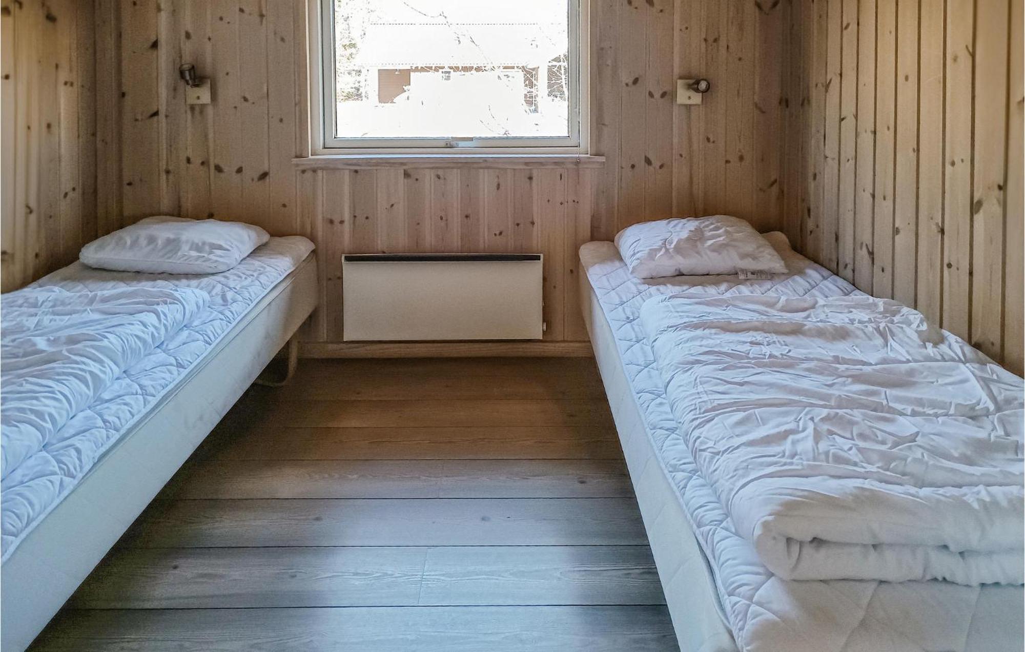 Beautiful Home In Koepingsvik With Kitchen מראה חיצוני תמונה